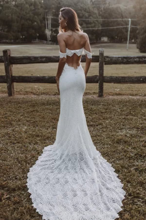 Brudklänning Svart Vit 9 grace loves lace.shop .wedding dresses.paloma.maxzoom 301 720x