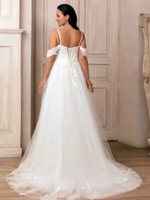 Dyra Bröllopsklänning 7 robe de mariee boheme chic dentelle bretelles fines 4 turbo 272302 5000x