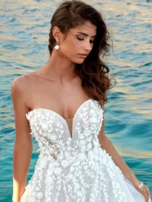 Sofi Fahrman Bröllopsklänning 7 robe de mariee boheme chic sans bretelles 2 turbo 947305 5000x