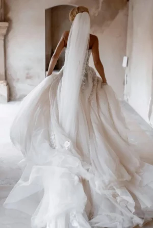 Brudklänning Säljes 7 robe de mariee boheme tulle dos 720x