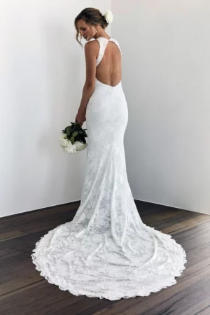 Sy Upp Bröllopsklänning Stockholm 8 robe mariee boheme avec traine 720x