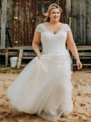 Billig Bröllopsklänning Plus Size
