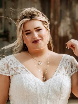 Billig Bröllopsklänning Plus Size 6 robe de mariage courte pour femme ronde et petite 2 turbo 43b9c192 f183 4609 ba1b 18a066753797 317037 5000x