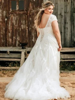 Alternative view of Billig Bröllopsklänning Plus Size