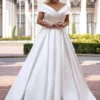 Kim Kardashian Bröllopsklänning 6 robe de mariee en satin grande taille 1 turbo 152093 5000x