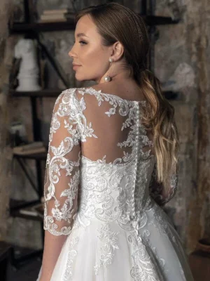 Hyra Bröllopsklänning Umeå 7 robe de mariee grande taille fluide 4 turbo 282369 5000x