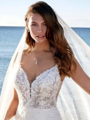 Anina Bröllopsklänning 9 robe de mariee sirene satin chic 2 turbo 714312 5000x