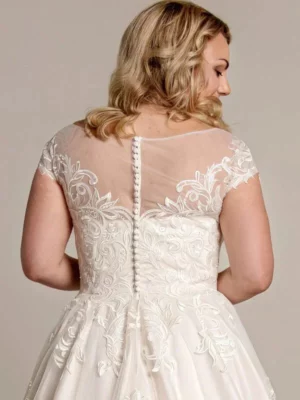 Röd Brudklänning 7 robe grande taille mariage 4 turbo 631041 5000x