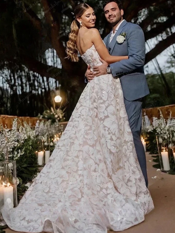 Brudklänning Piteå 2 Bohemisk Bröllopsklänning Spegel av Dröm